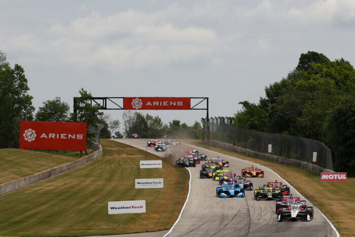 JGS-2021-ROAD-AMERICA-155812-1-700x467
