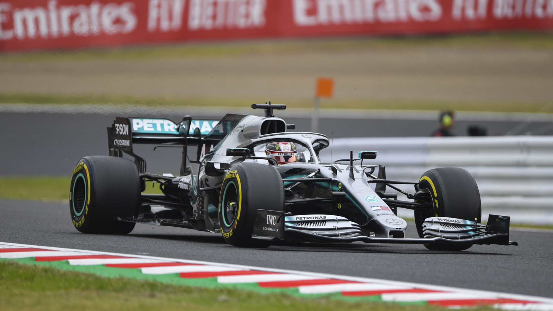 1920x1080-Lewis-Hamilton-Mercedes-GP-Japan-2019