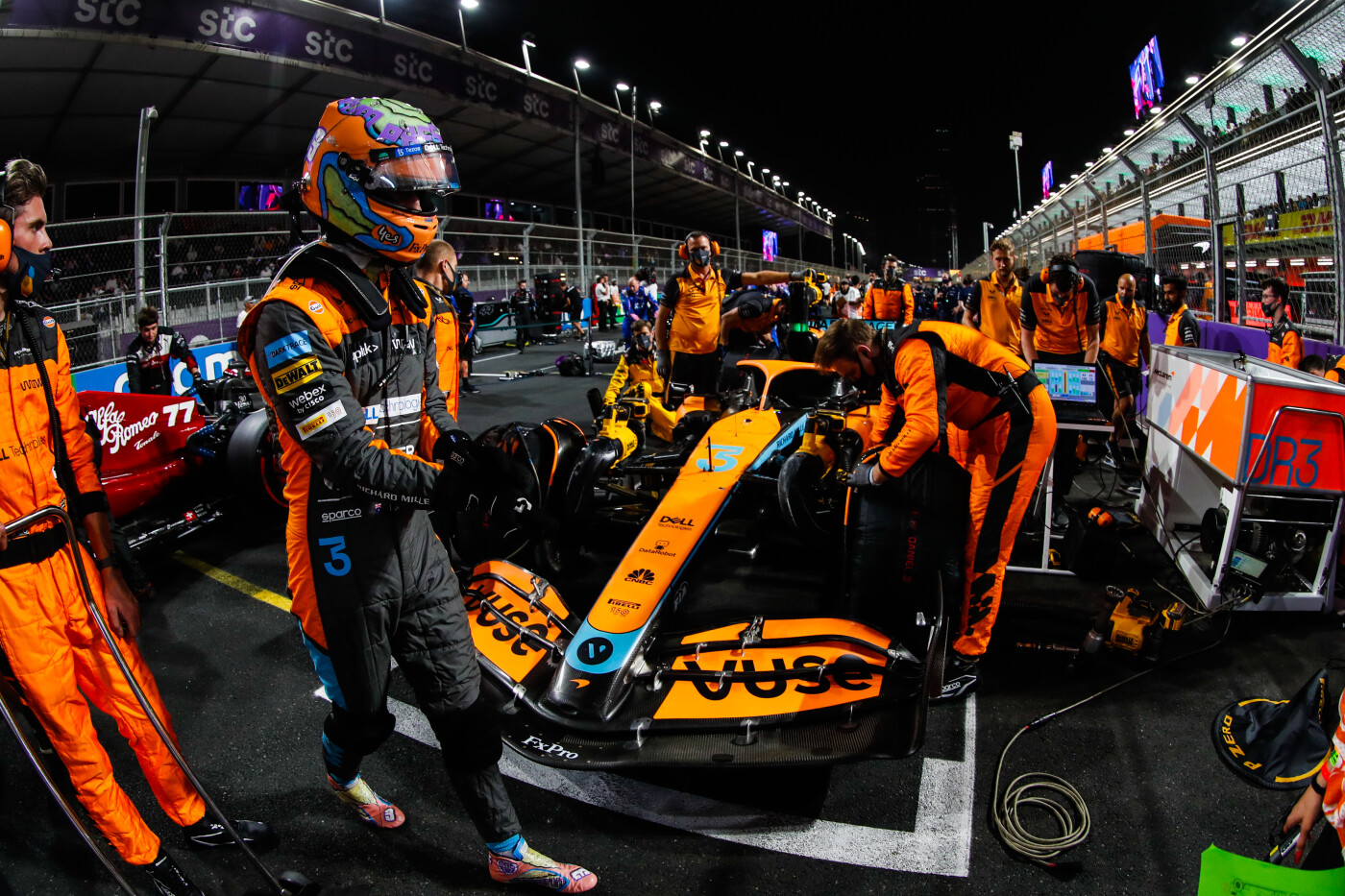 Daniel Ricciardo op de startgrid GP Saoedi-Arabië 2022