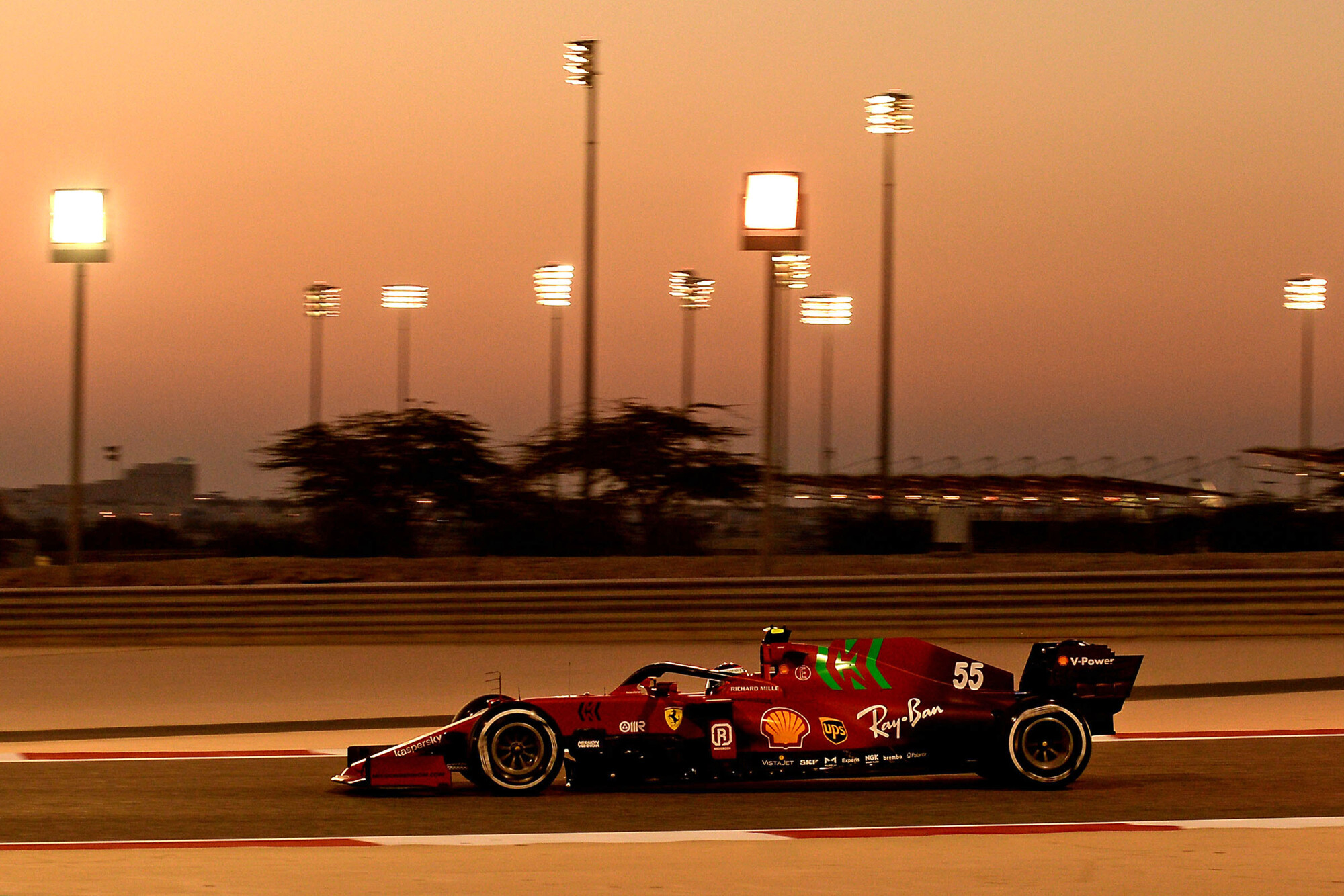 20093-f1-test-bahrain-sf21-day-3