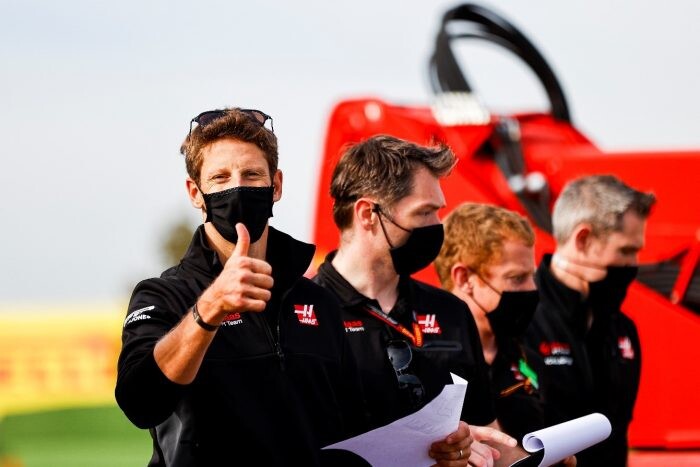 grosjean-700x467