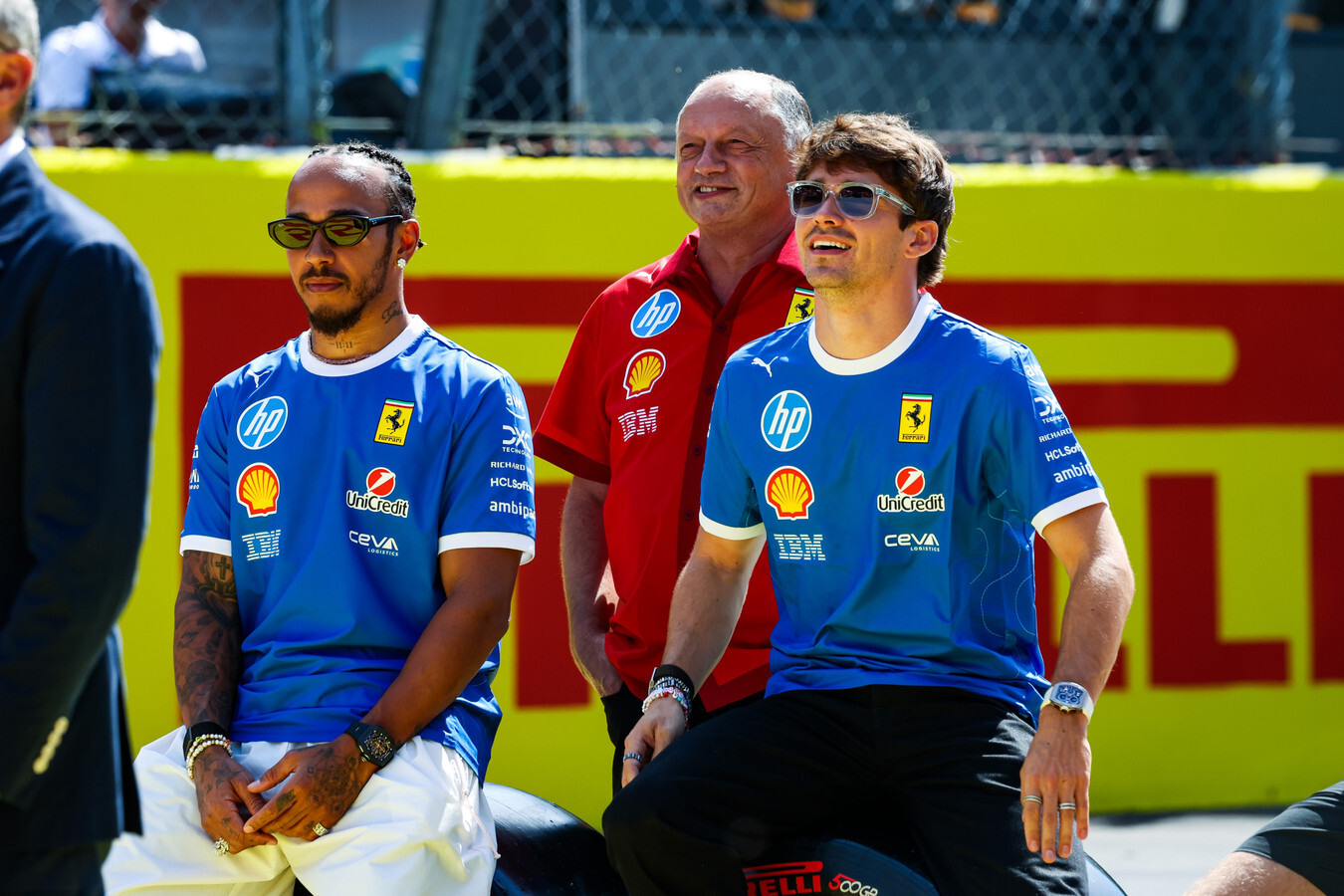 Lewis Hamilton, Charles Leclerc en Frederic Vasseur - F1 Grand Prix van Azerbeidzjan 2025
