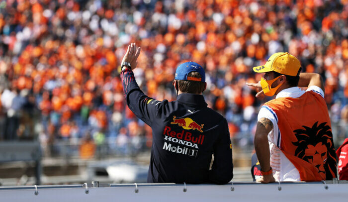 Daniel Ricciardo / McLaren / Max Verstappen / Red Bull Racing / Zandvoort / Nederland / Fans / 2021