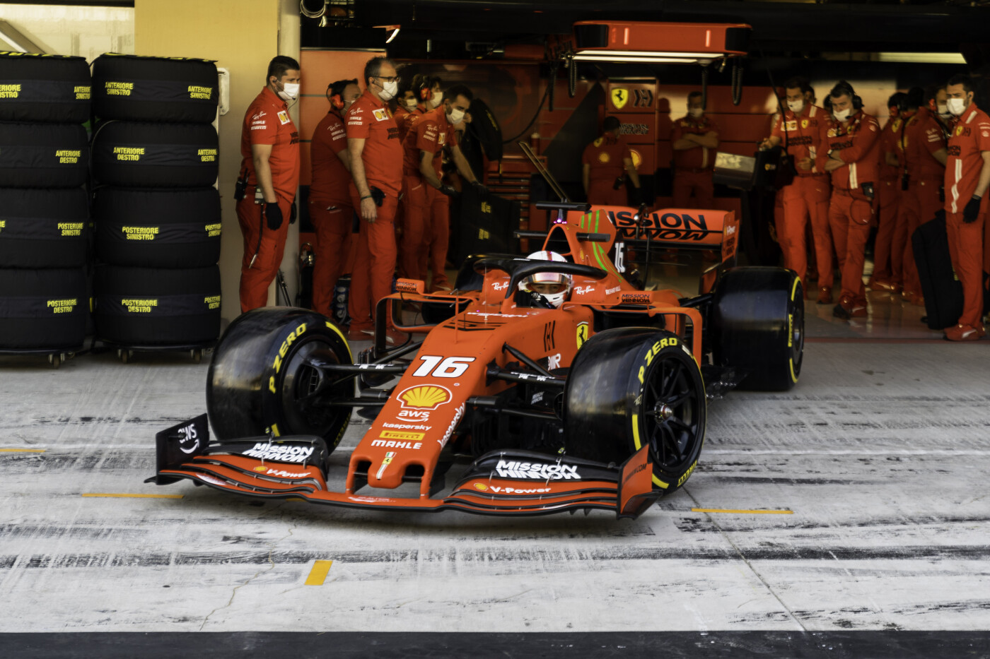 Charles Leclerc Ferrari test Abu Dhabi 2