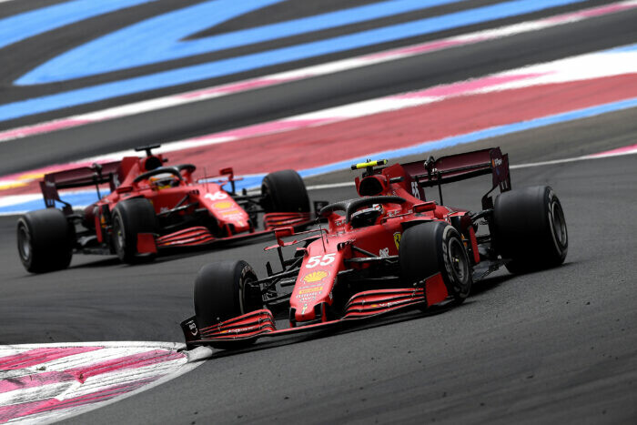 210060-scuderia-ferrari-french-gp-2021-sunday2-700x467