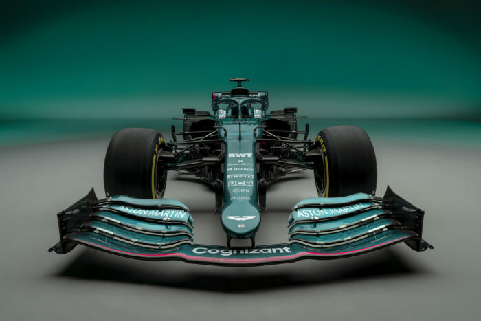 Aston_Martin_Cognizant_Formula_One_TeamAMR2102-4-700x467
