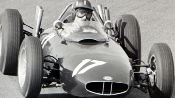 1920x1080-Graham-Hill-BRM-GP-Nederland-1962-700x394