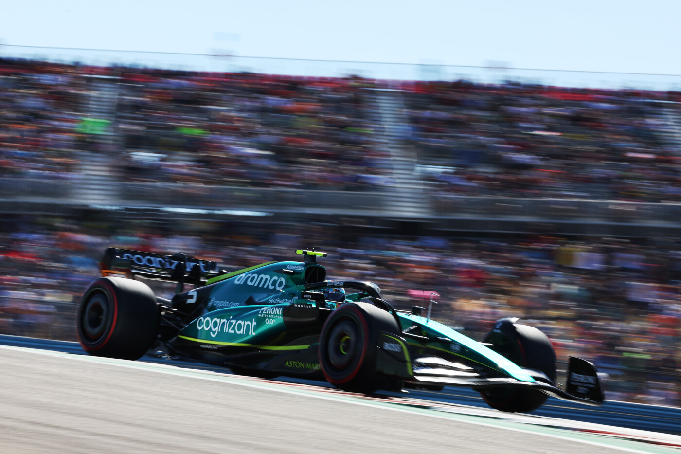 vettel aston martin cota 2022