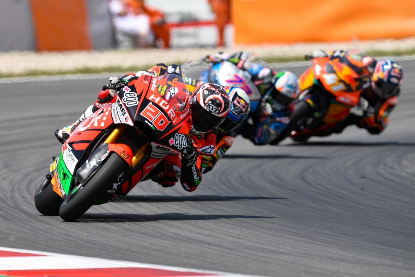 180617_CAT_Moto2-race-e1529243553507