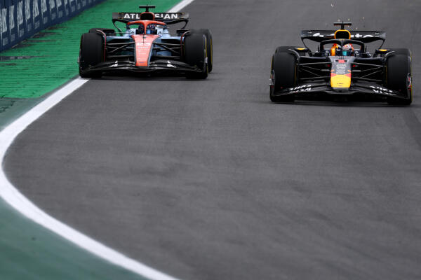 Alex Albon en Max Verstappen - F1 Grand Prix van Brazilië 2025