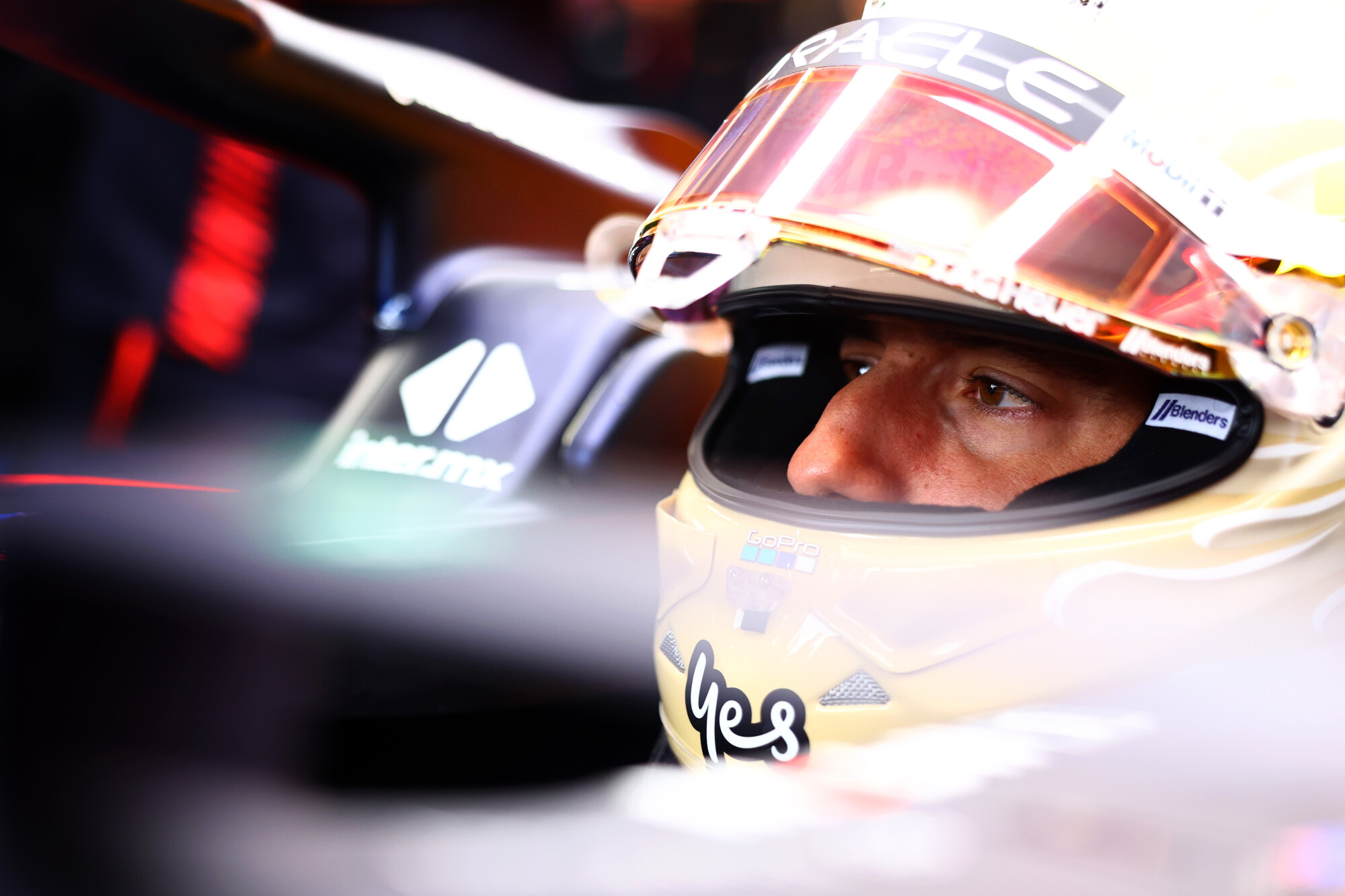 Ricciardo bandentest