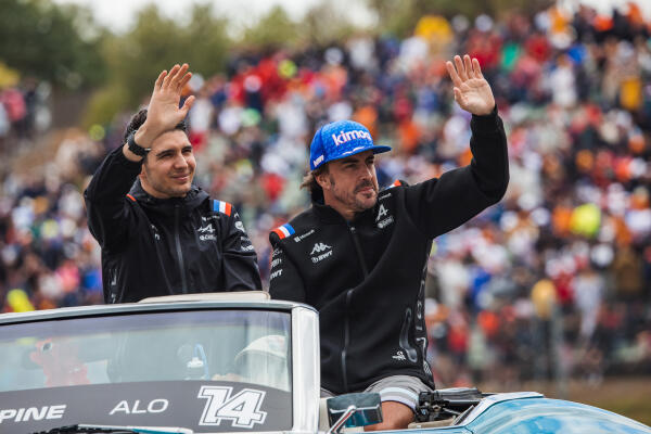 Esteban Ocon Fernando Alonso Alpine