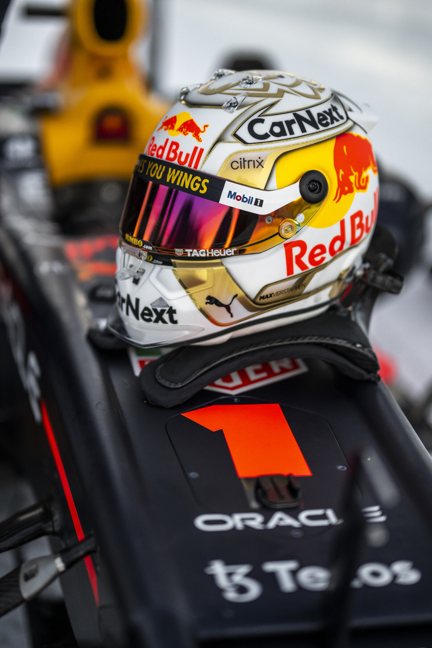 Verstappen new gear