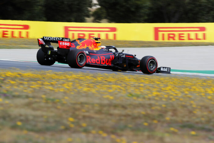 10-saturday-portugal-700x467