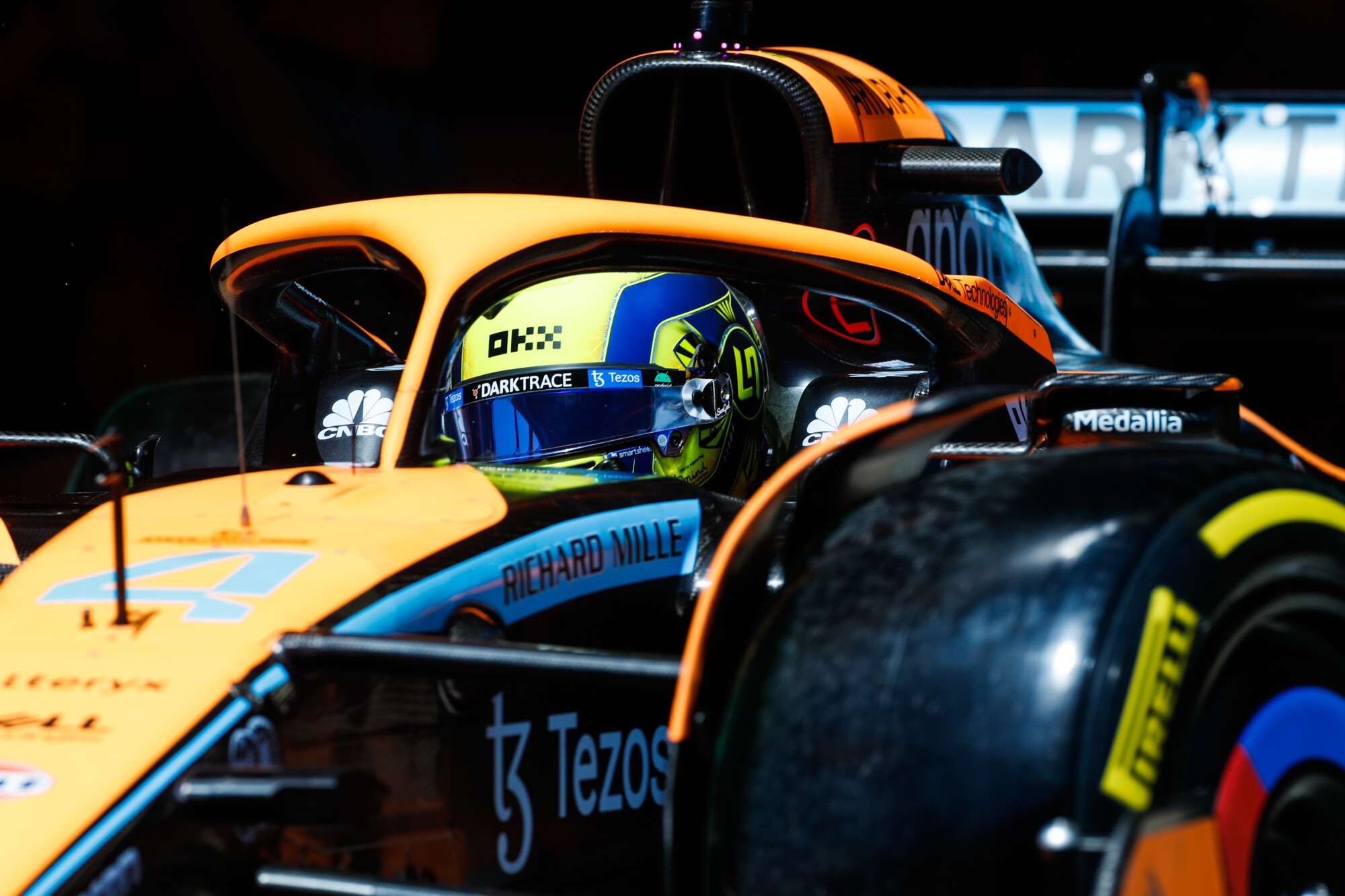 Lando Norris in de McLaren zaterdag Spanje 2022