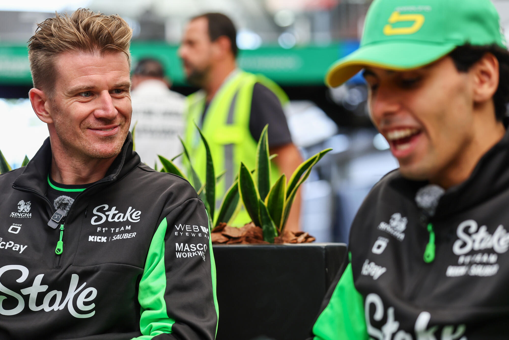 Nico Hülkenberg Gabriel Bortoleto donderdag Sao Paulo Brazilië 2025