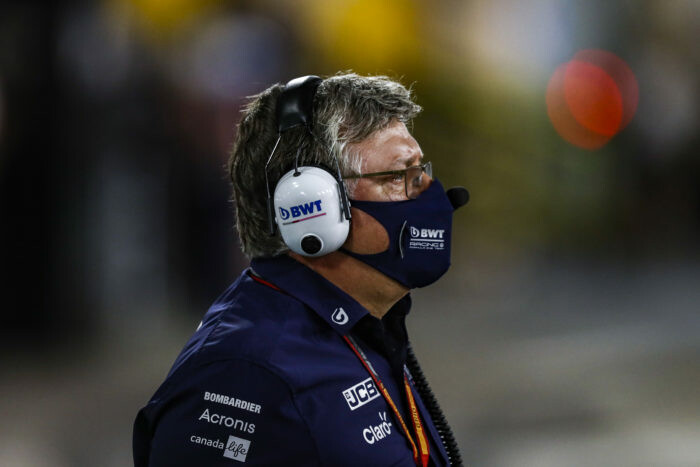 GP2016_165859_U5I6855-700x467