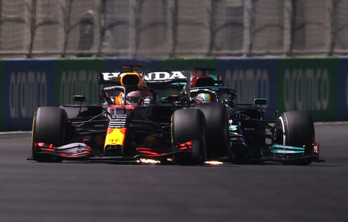 Max Verstappen / Lewis Hamilton / Red Bull Racing / Mercedes AMG F1 / Jeddah / Saoedi-ArabiÃ« / 2021