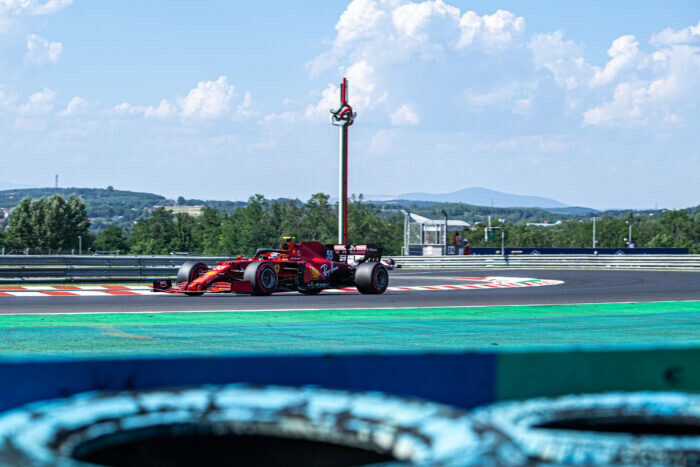 210020-hungarian-gp-2021-friday1-700x467