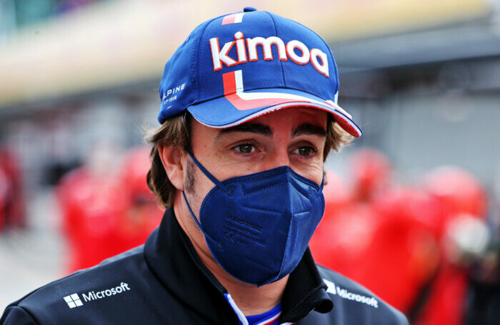 fernando-alonso-scaled-e1631310080234-700x456
