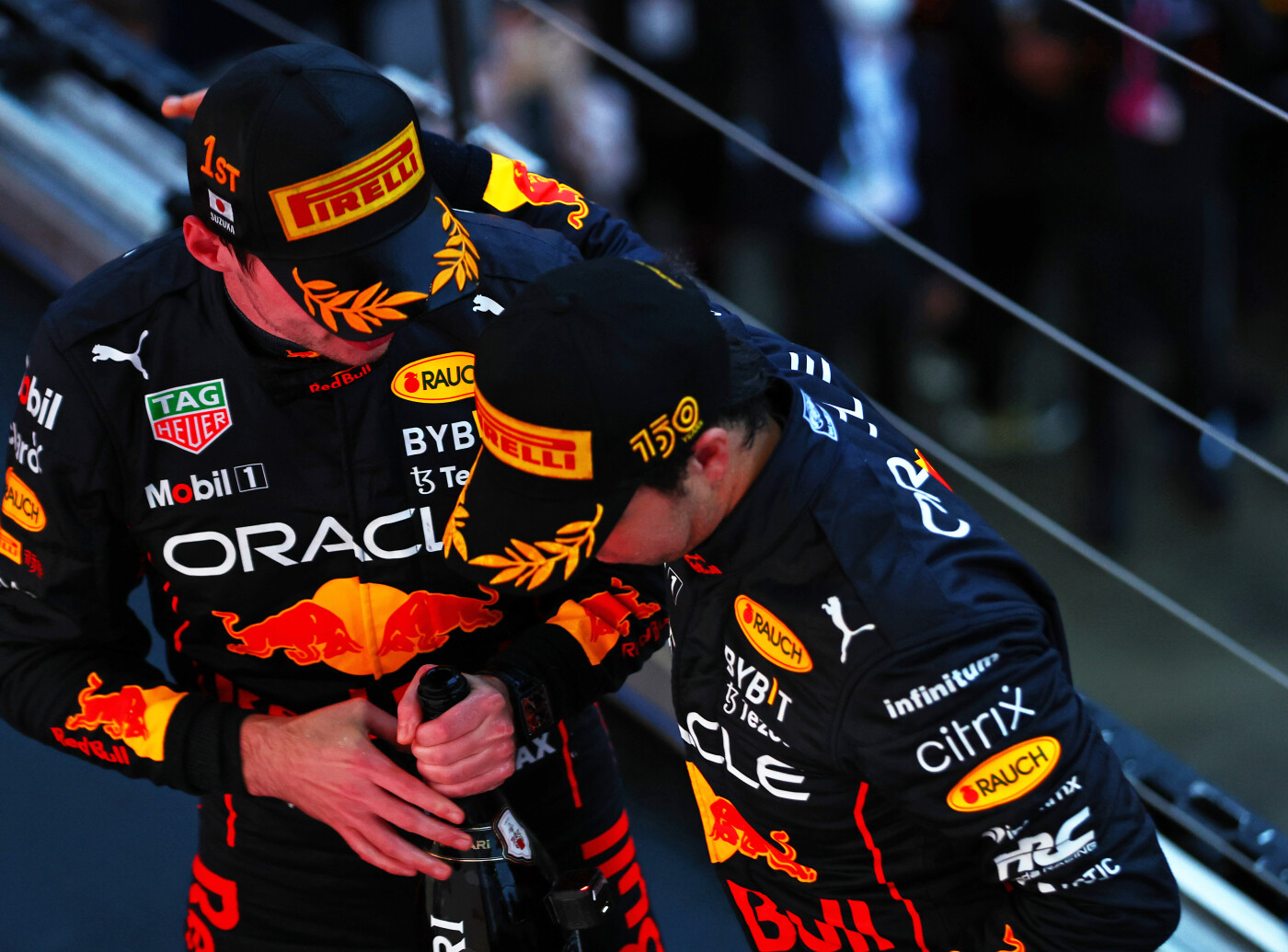 Verstappen en Pérez podium Japan 2022