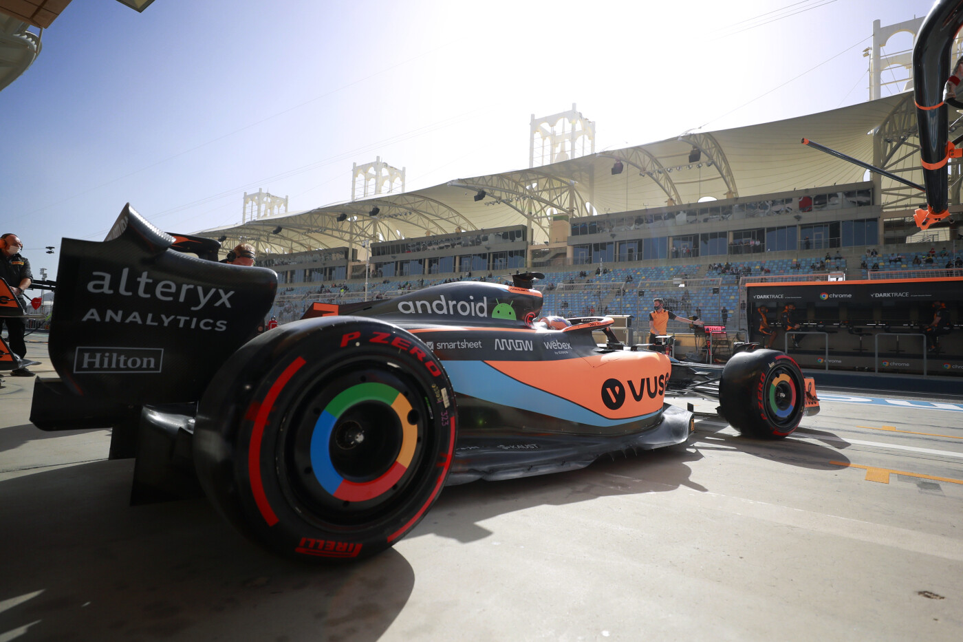McLaren Ricciardo Bahrein
