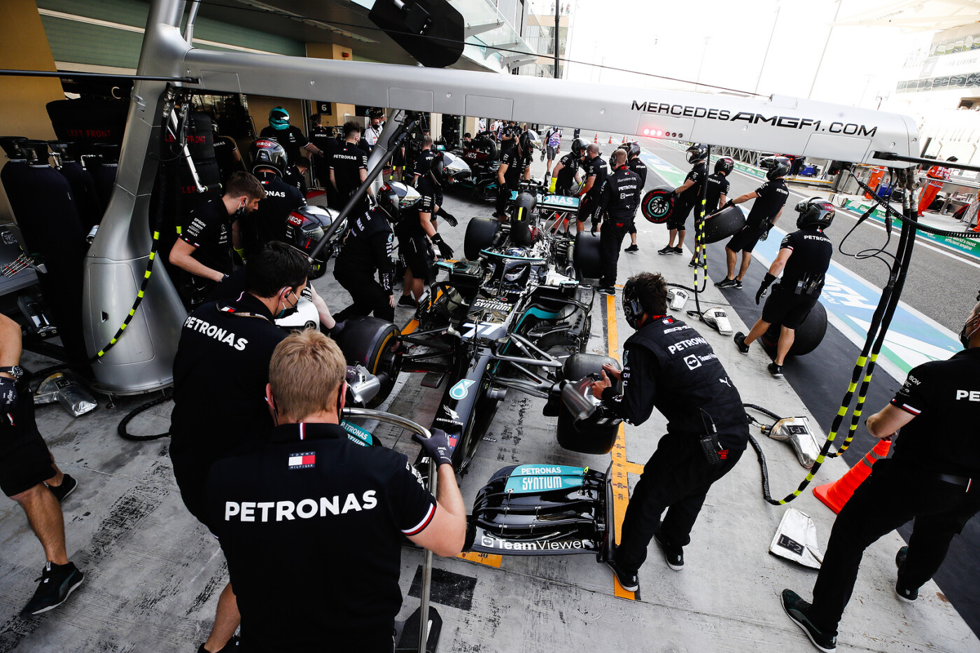 Valtteri Bottas - pits abu dhabi