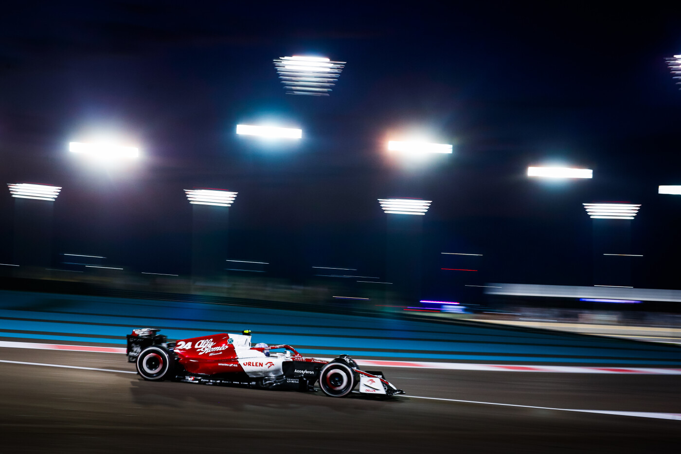 Alfa romeo Abu Dhabi Zhou