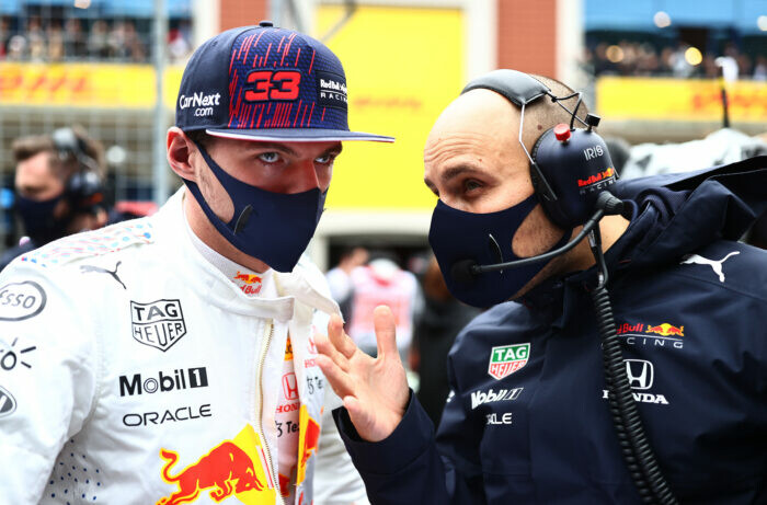 Max Verstappen / Gianpiero Lambiase / Red Bull Racing / Turkije / 2021