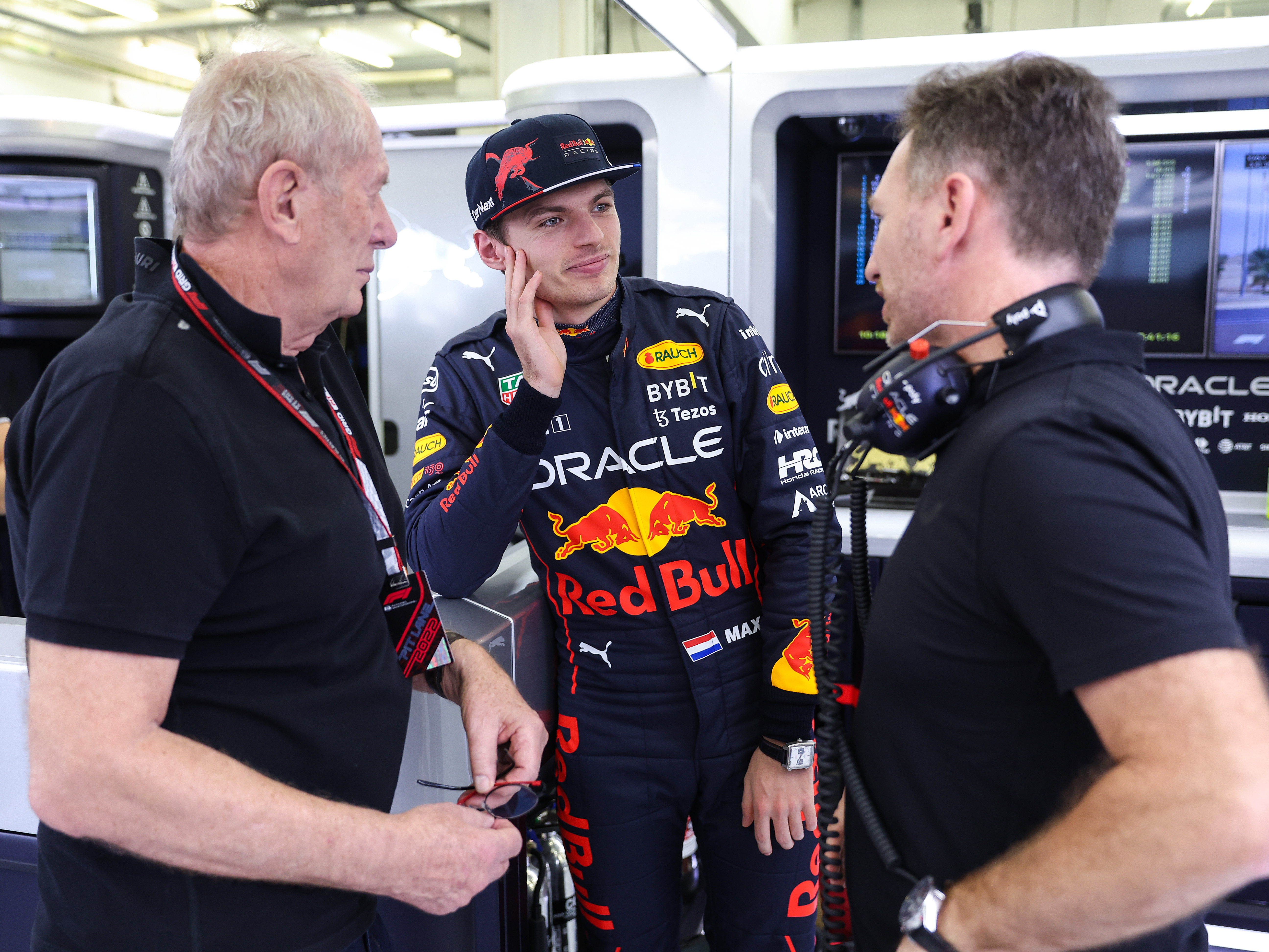 Helmut Marko / Max Verstappen / Christian Horner / 2022